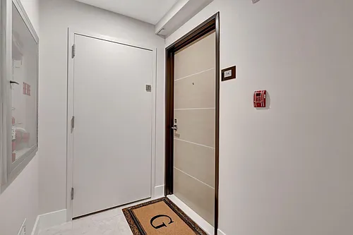 5460 N Ocean Dr #7A Photo 1