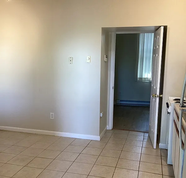 120 Hamilton St #1 — Photo 17