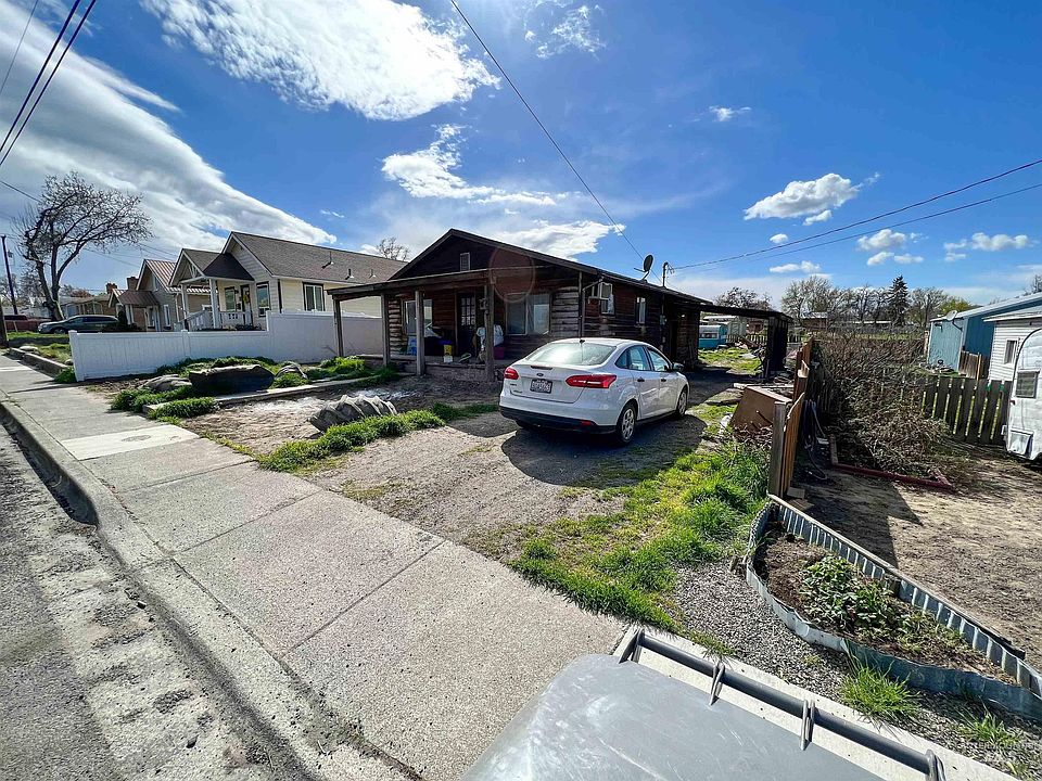722 13th St, Clarkston, WA 99403 Zillow