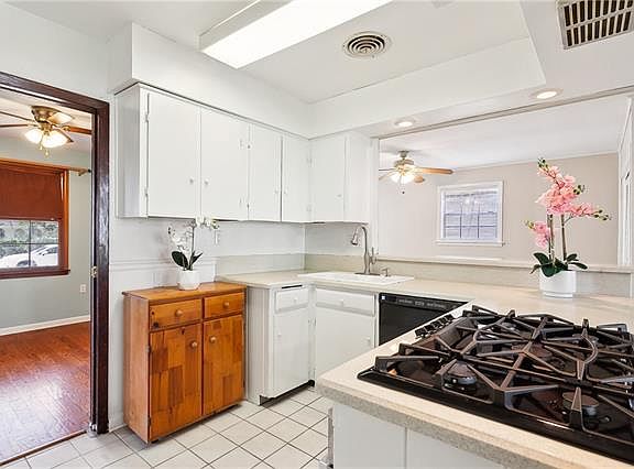 5th image of 517 Beverly Garden Dr