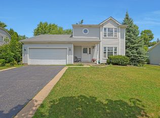 710 Cimarron Dr, Cary, IL 60013