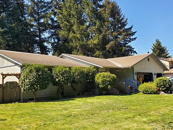2nd image of 25706 49th Avenue Ct E