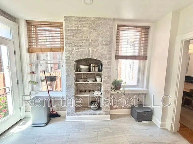 420 Q St NW — Photo 4