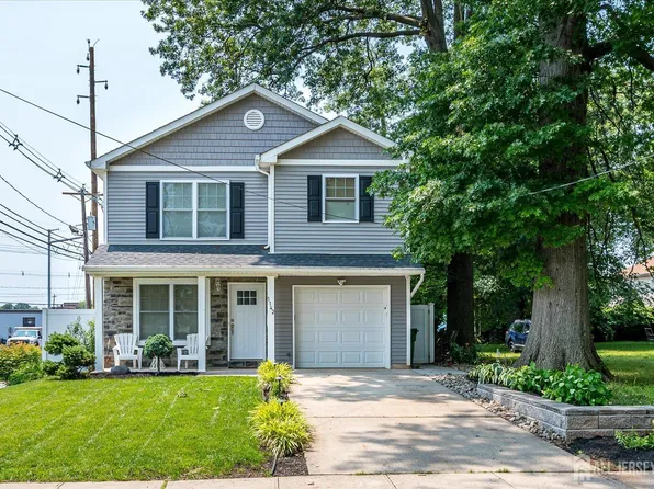 1142 Warren St, Roselle, NJ 07203