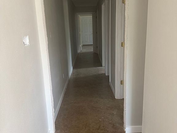 3rd image of 400 Sunset Ave #B