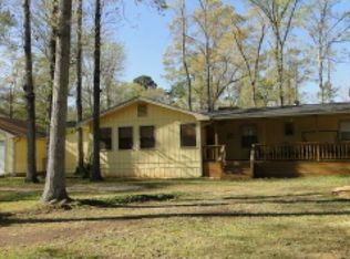 275 Mistywood Ln, Hemphill, TX 75948