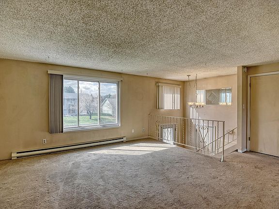 4th image of 4920 N Mitchell Dr