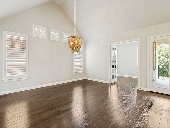 5th image of 1029 Billy Ln