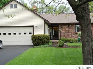 501 Kimry Moor, Fayetteville, NY 13066