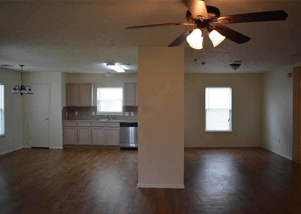 1st image of 7342 Cypress Prairie Dr
