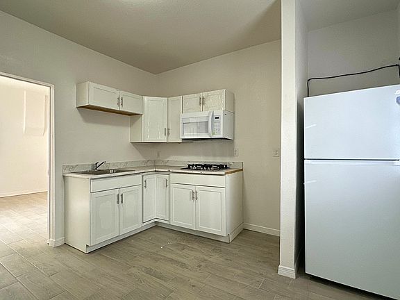 4th image of 3212 Rosa Ave #A1