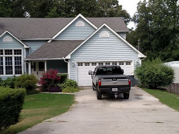 2nd image of 1960 Shady Creek Ln
