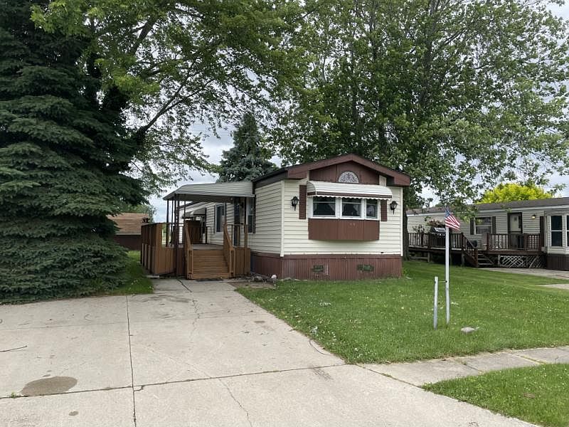 1st image of 100 Townley Dr