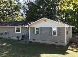 40 Ron Davis Dr, Scottsboro, AL 35768