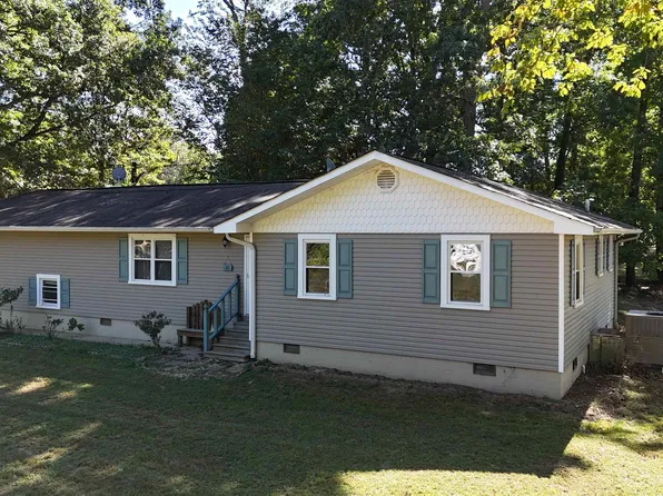 40 Ron Davis Dr, Scottsboro, AL 35768