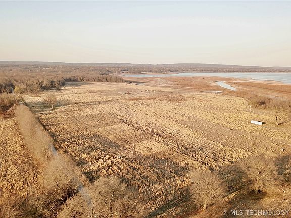 3rd image of S 4110th Rd