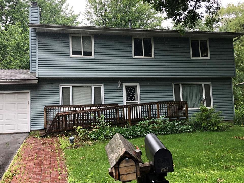 1st image of 3370 Heritage Ln