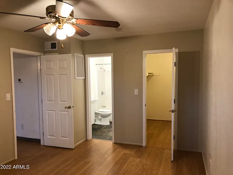 2020 S Granada Dr #5 — Photo 7