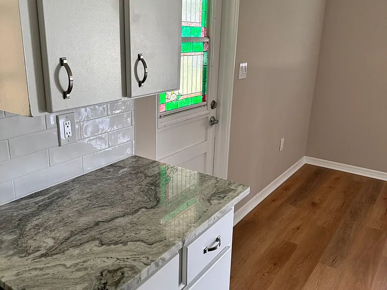 1514 Doreen Ave — Photo 12