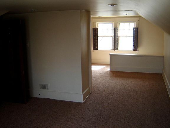 5th image of 4313 Chester Dr