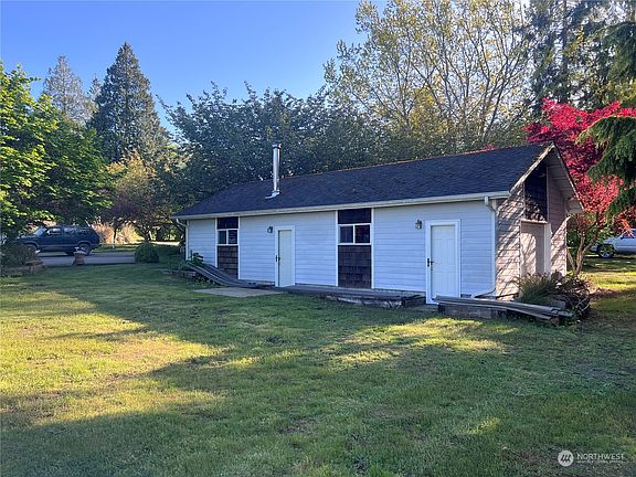 2nd image of 5 A Saratoga Drive