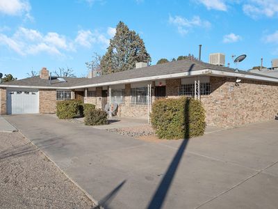 4401 Douglas Macarthur Rd NE, Albuquerque, NM, 87110