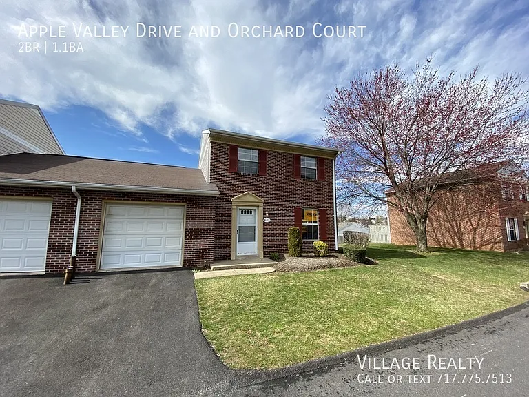 Orchard Ct — Photo 1