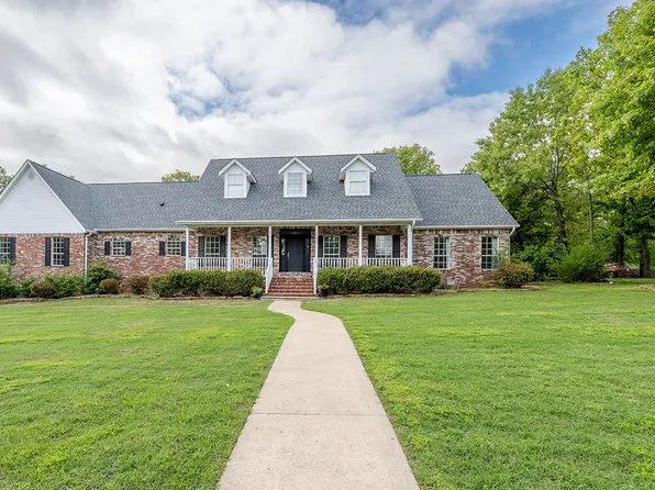 4032 Tahoe Circle Dr, Springdale, AR 72762