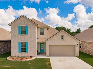 5645 Oak Trace Dr, Saint Gabriel, LA 70776