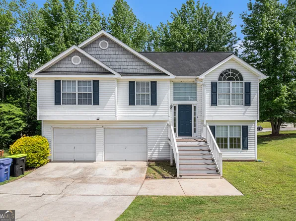 115 Manx Dr, Grantville, GA 30220