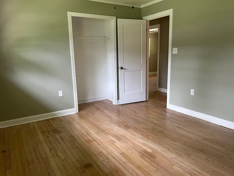 202 Brook Forest Dr — Photo 15