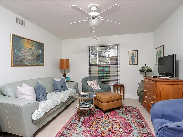 505 Lake Louise Cir #101 — Photo 14