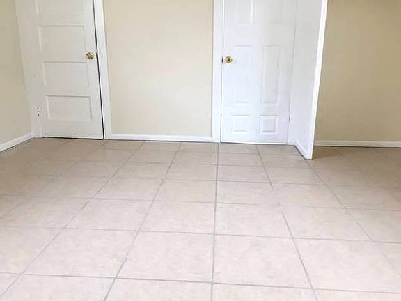 4th image of 729 Flint Ave