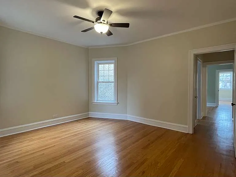 2734 W Winnemac Ave #2 — Photo 14