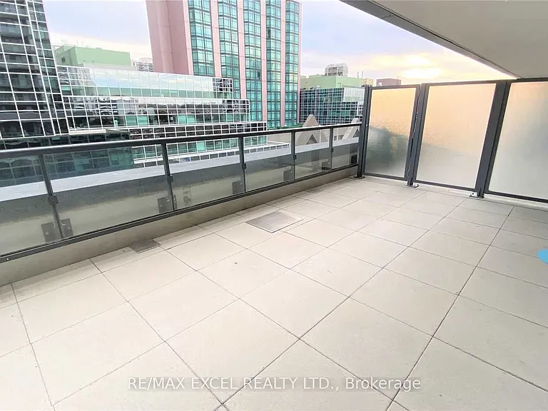 5162 Yonge St #510 — Photo 9