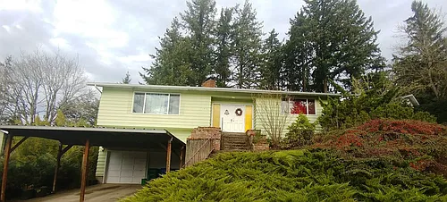 1415 E 31st Ave Photo 1