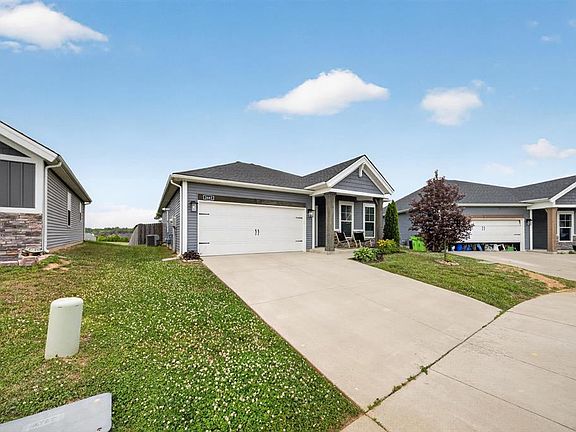 2nd image of 2682 Cherry Blossom Ct