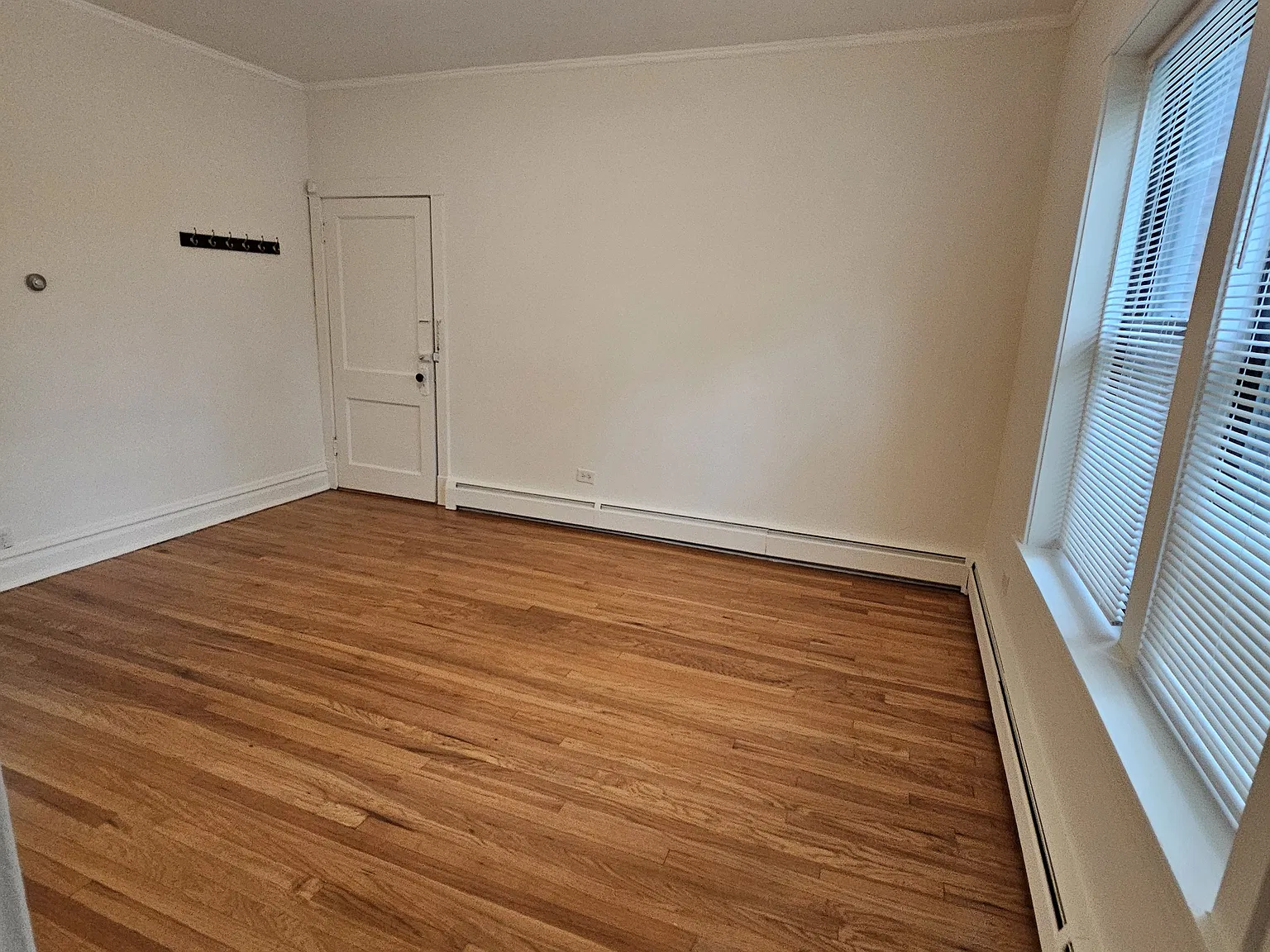 1 bed, 750 sqft, $1,575 — Photo 3