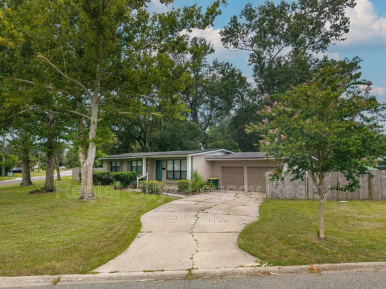 3872 Marianna Rd — Photo 40