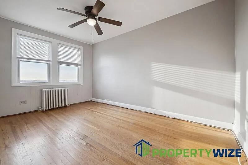 2 bed, 1.0 bath, $1,299 — Photo 4
