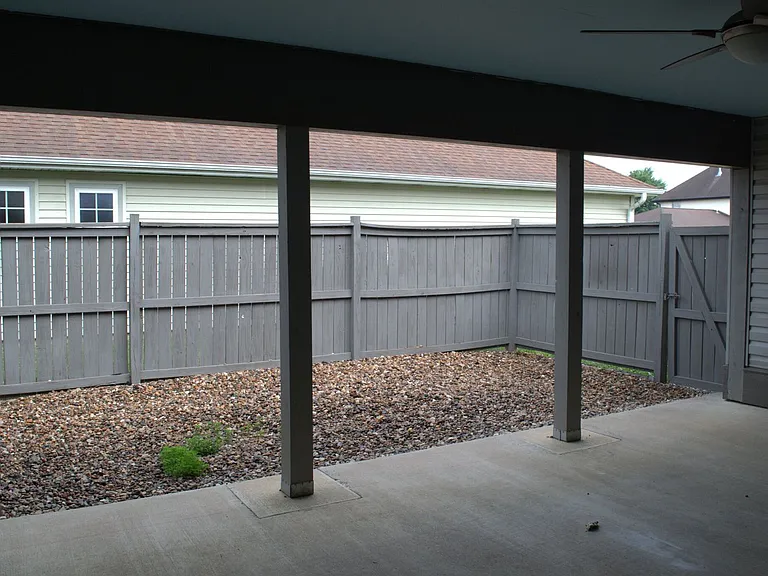 106 Corcoran Dr — Photo 24