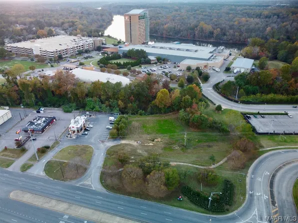 5911 Us Highway 231 Hwy N, Wetumpka, AL 36092