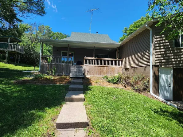 3105 Barrows Ave, Bussey, IA 50044