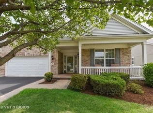 645 Tuscan Vw, Elgin, IL 60124