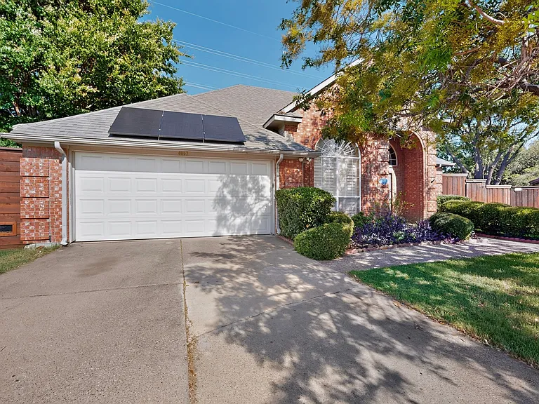 4057 Bramley Way — Photo 6