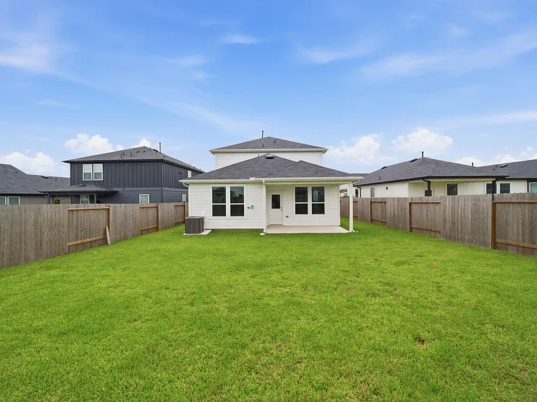 618 Amber Falls Dr — Photo 20