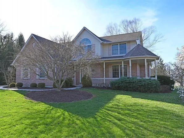 7465 Twin Lakes Dr, Morrow, OH 45152