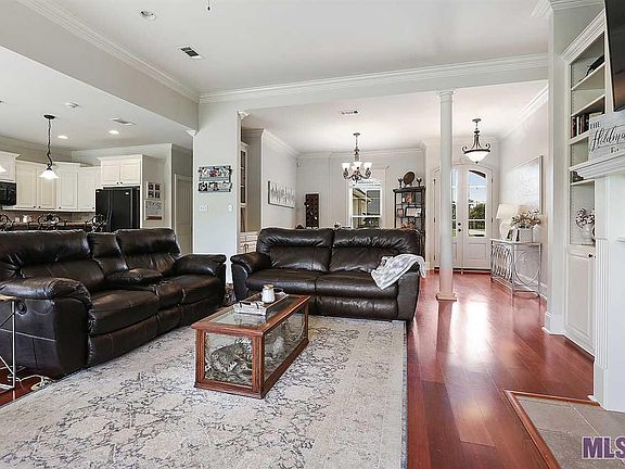 5th image of 22848 Beaver Creek Blvd