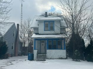 1130 Earlwood Ave, Oregon, OH 43616