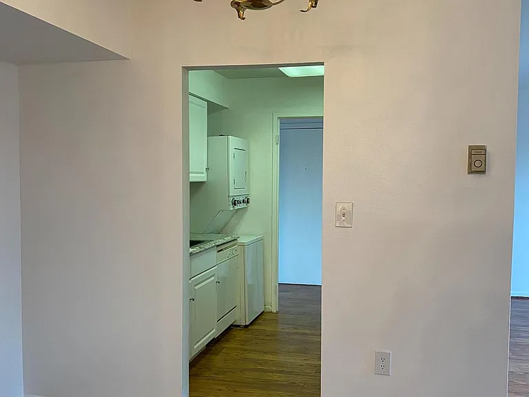 6998 Hanover Pkwy #3 — Photo 6